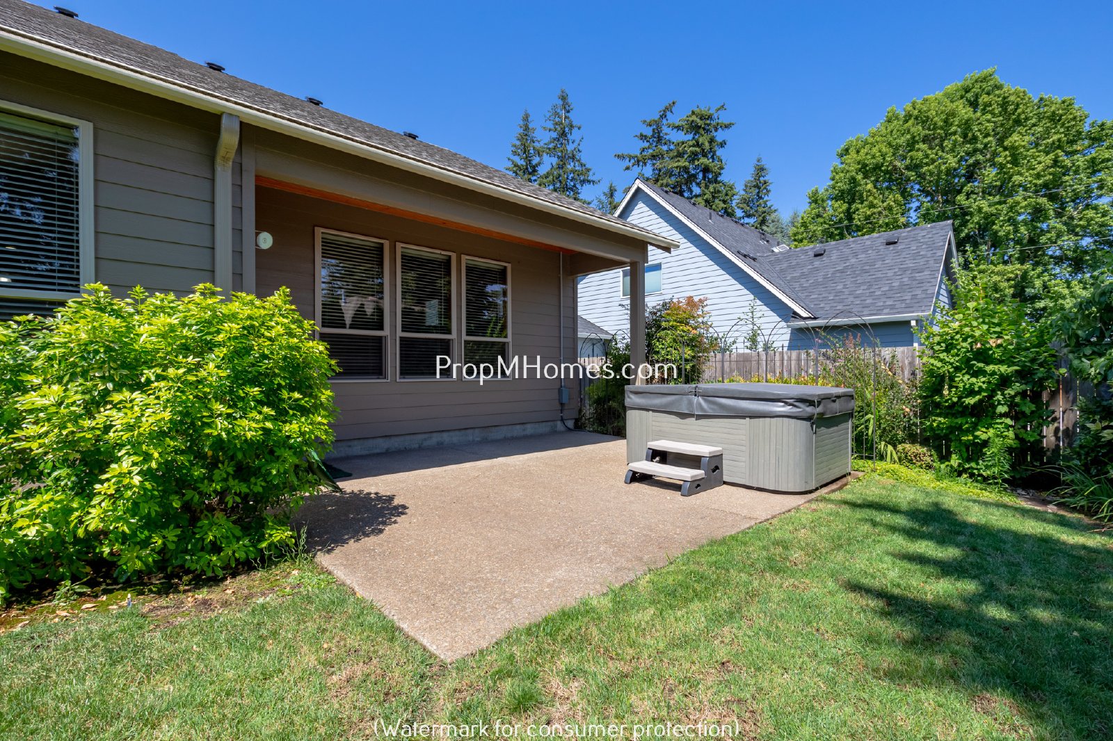 Gorgeous Craftsman Three Bedroom + Office/Den in Canby! property image