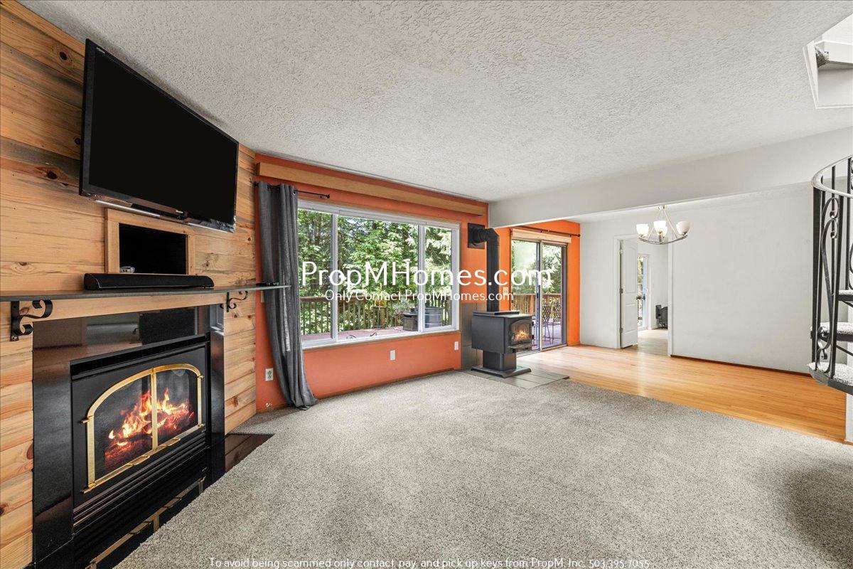 Rare Home Find - Forest Setting Right Outside of Sherwood! property image