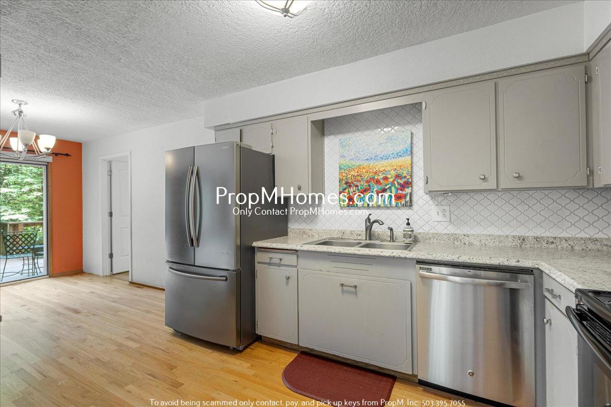 Rare Home Find - Forest Setting Right Outside of Sherwood! property image