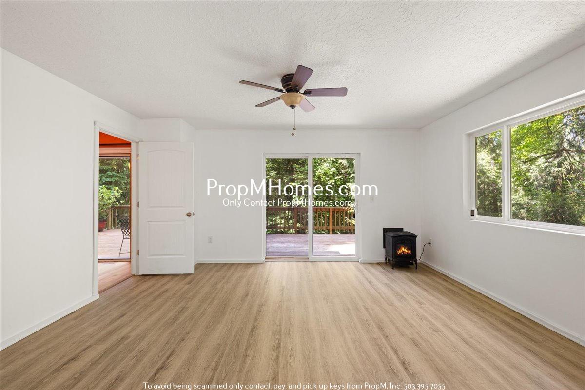 Rare Home Find - Forest Setting Right Outside of Sherwood! property image