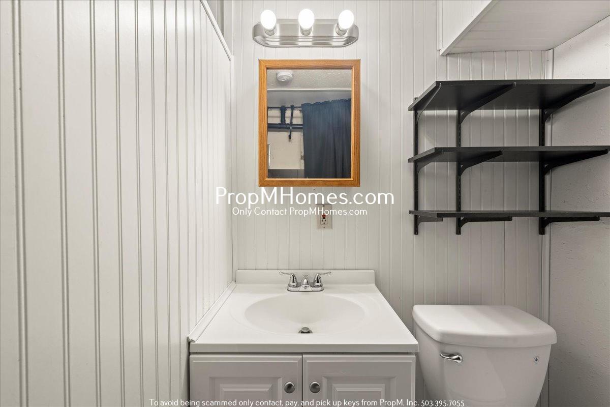 Rare Home Find - Forest Setting Right Outside of Sherwood! property image