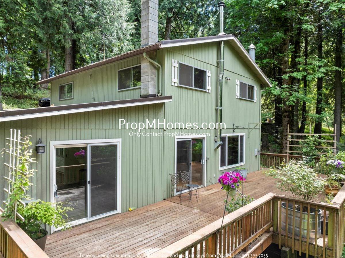 Rare Home Find - Forest Setting Right Outside of Sherwood! property image