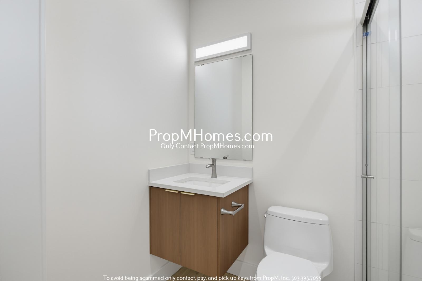 Updated Second Floor One Bedroom Unit! property image