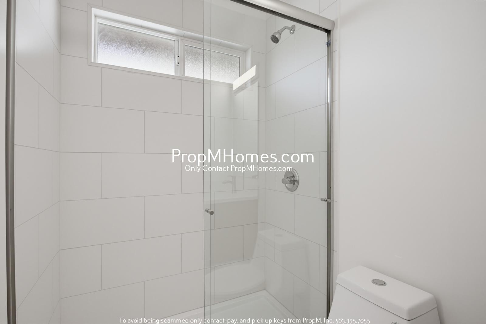 Updated Second Floor One Bedroom Unit! property image