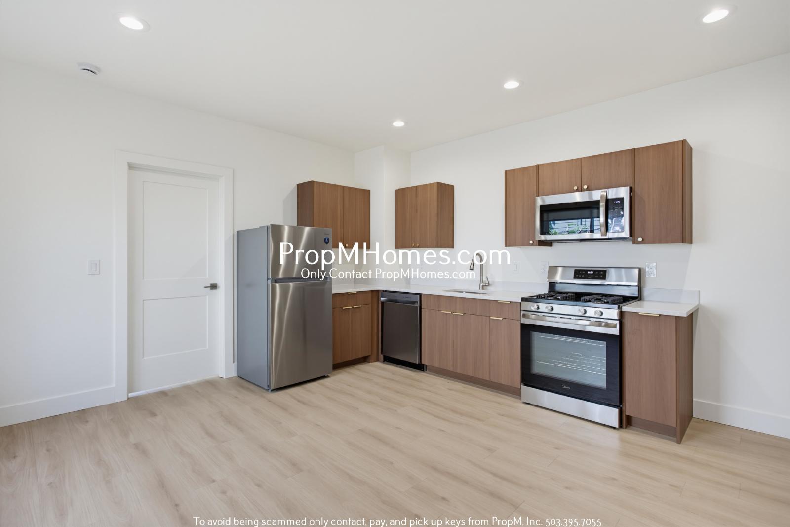 Updated Ground Floor One Bedroom Unit! property image