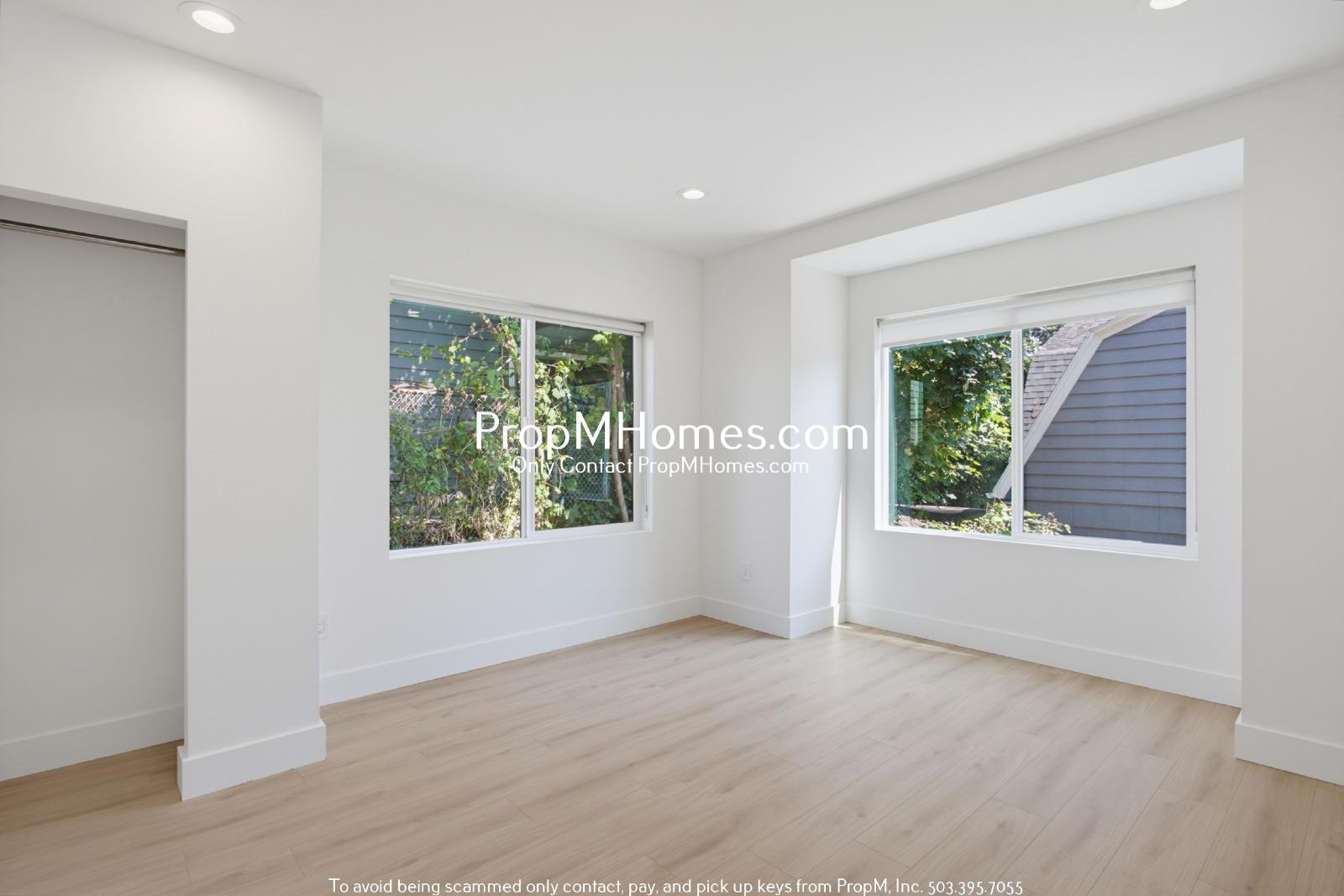 Updated Ground Floor One Bedroom Unit! property image