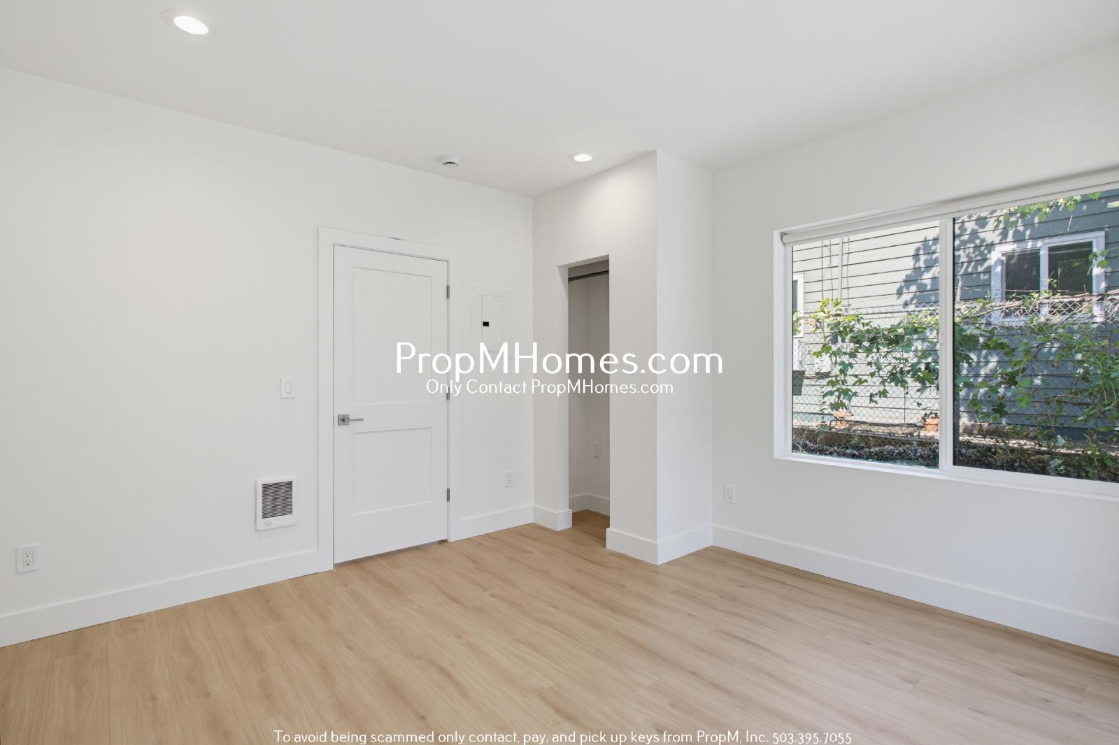 Updated Ground Floor One Bedroom Unit! property image