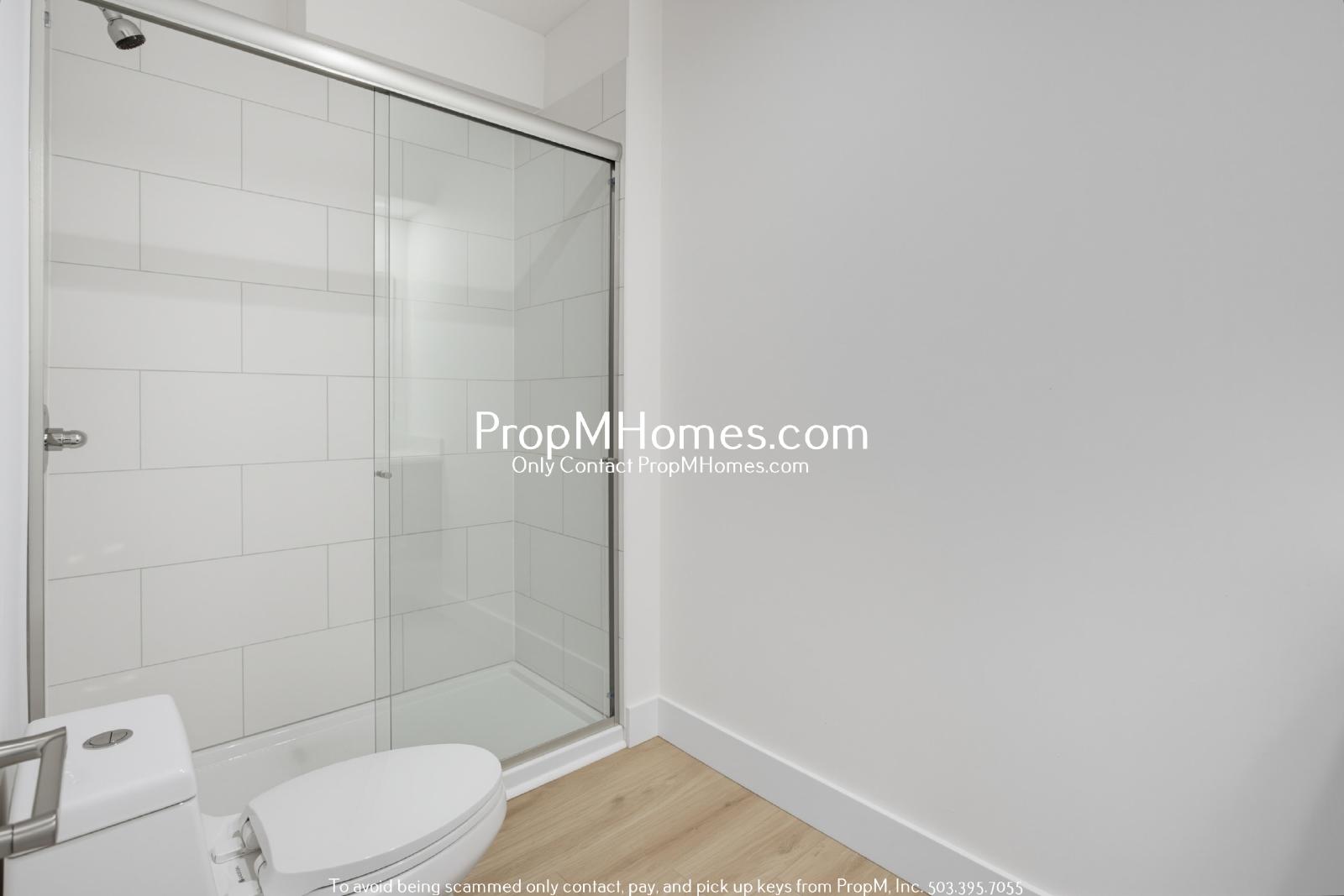 Updated Ground Floor One Bedroom Unit! property image