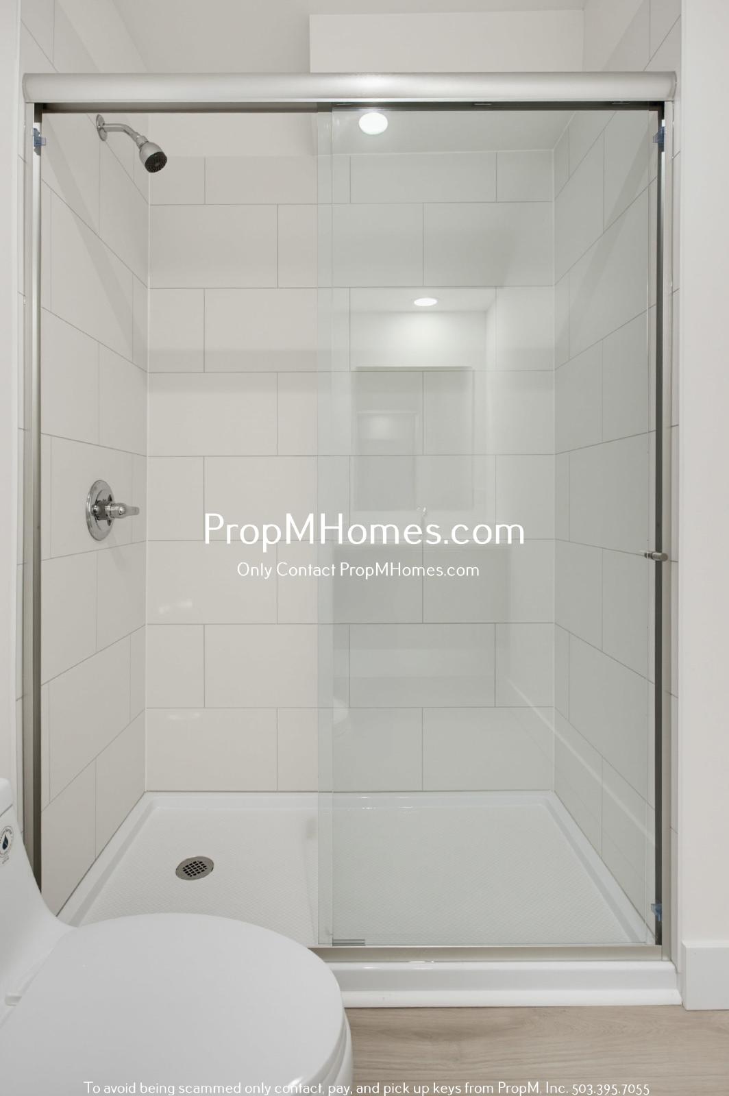 Updated Ground Floor One Bedroom Unit! property image