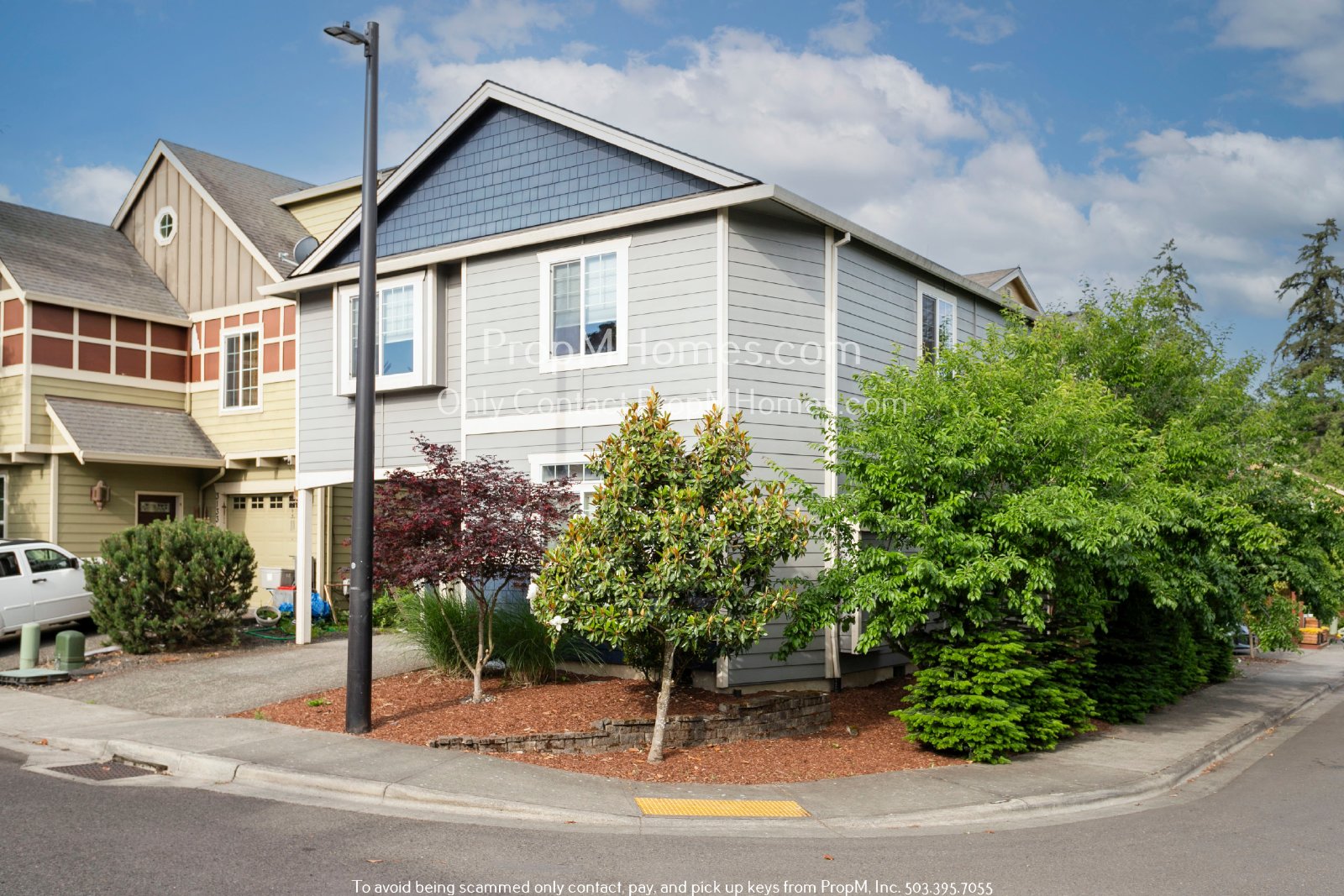 Four Bedroom Craftsman At Knights Bridge Crossing On Corner Lot! property image