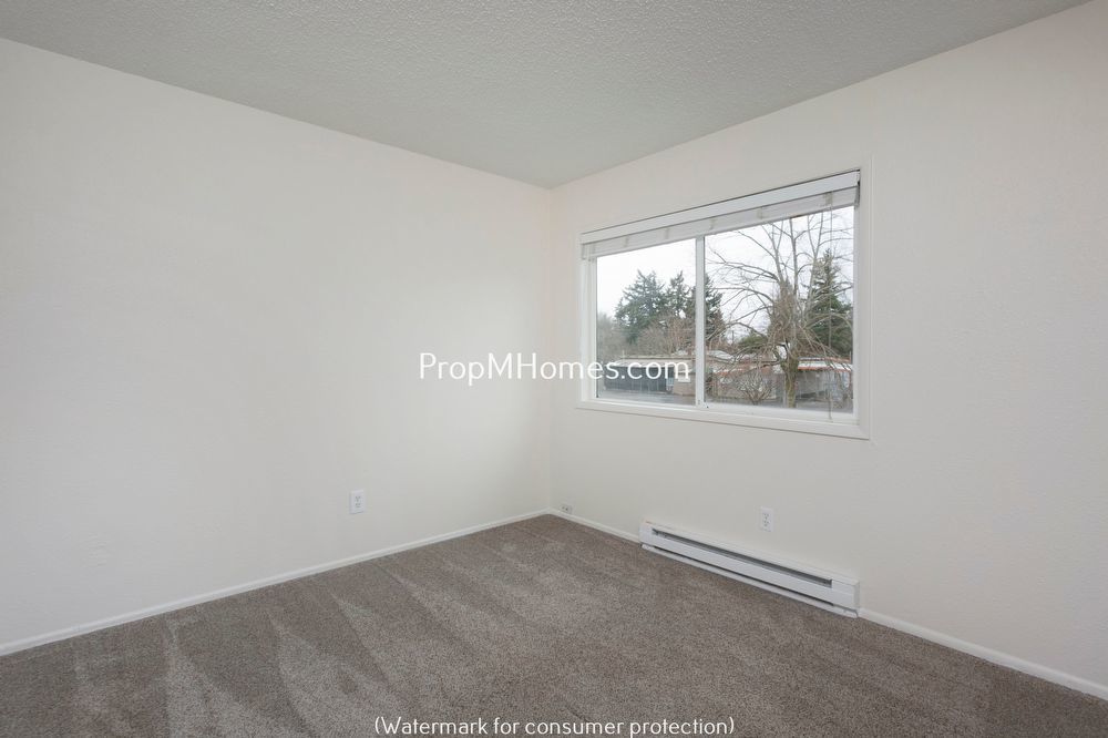 Discover Modern Comforts & Garden Serenity in Foster-Powell! property image