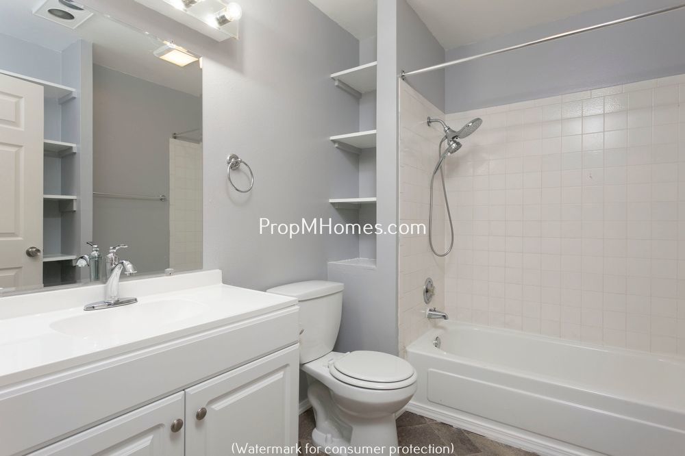 Discover Modern Comforts & Garden Serenity in Foster-Powell! property image