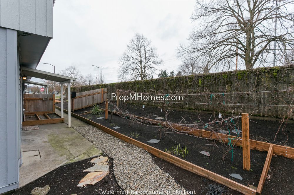 Discover Modern Comforts & Garden Serenity in Foster-Powell! property image