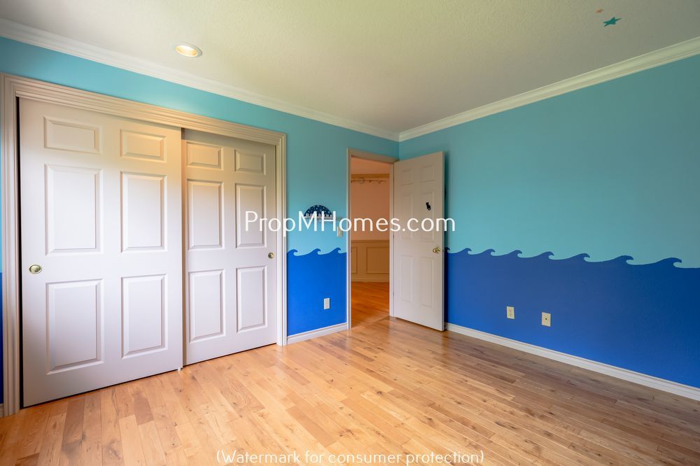 Discover Tranquil Living in Northwest Heights! property image
