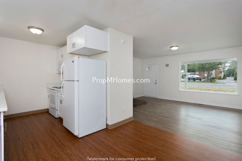 Beautiful Beaverton Ranch-Style Three Bedroom Home! property image