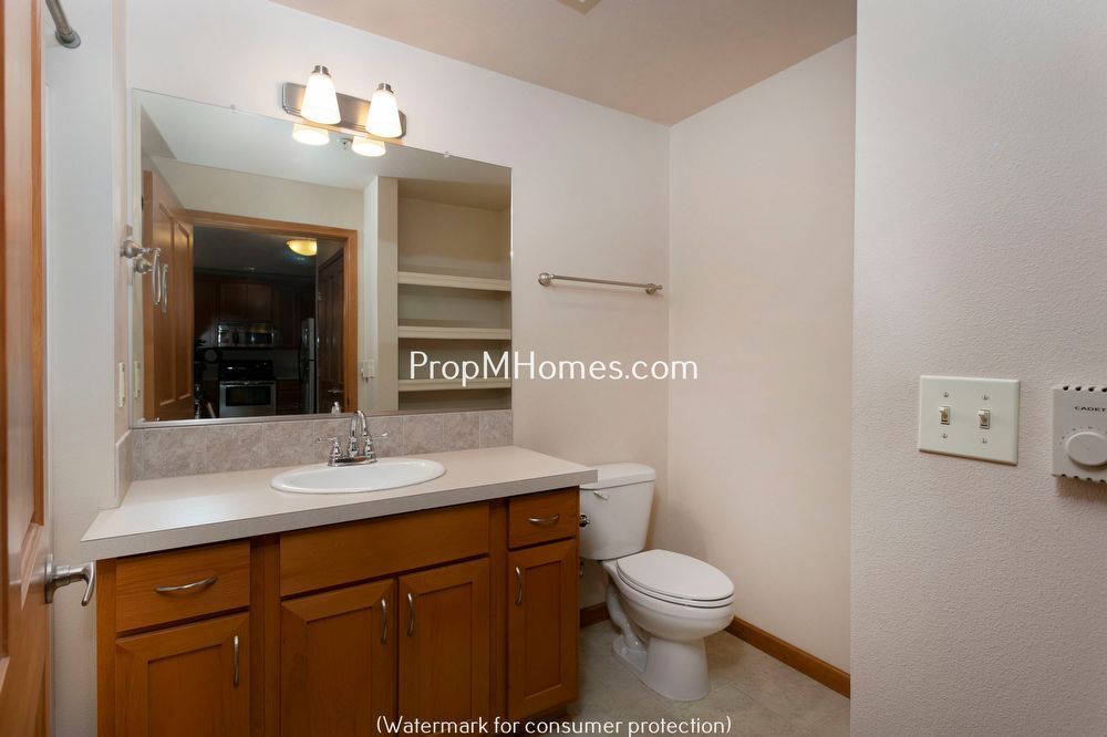Light Filled One Bedroom Condo In Gresham! property image