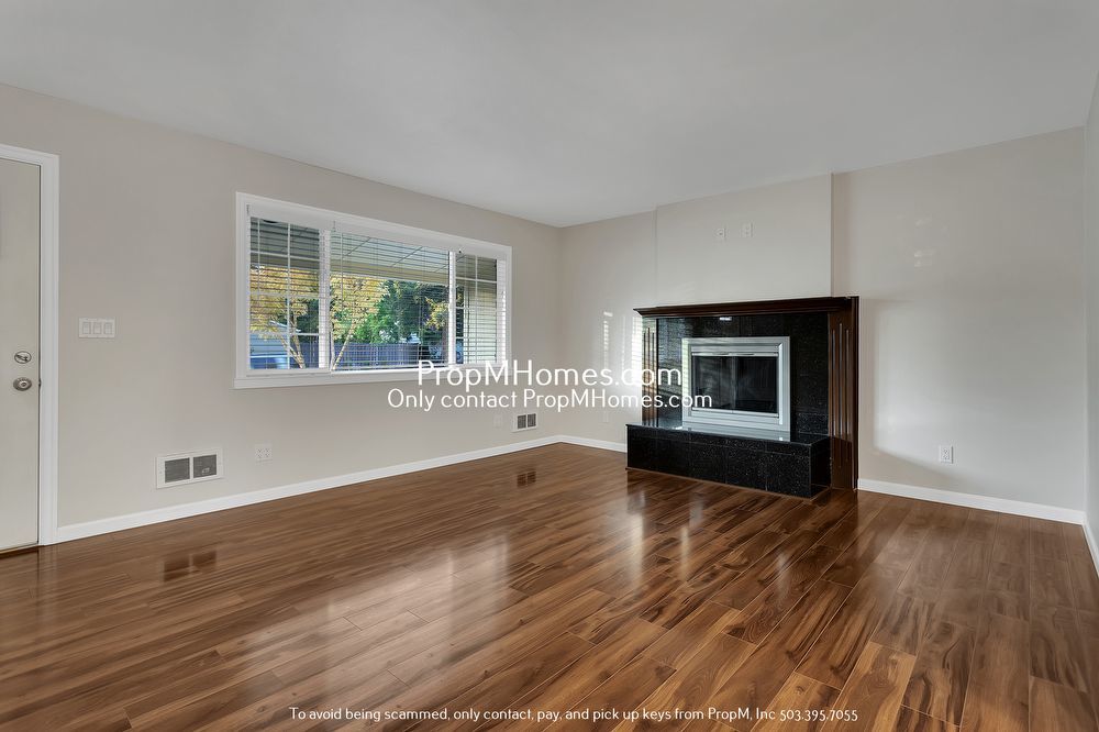 Walking Distance To Nike - Updated Three Bedroom Single Level! property image