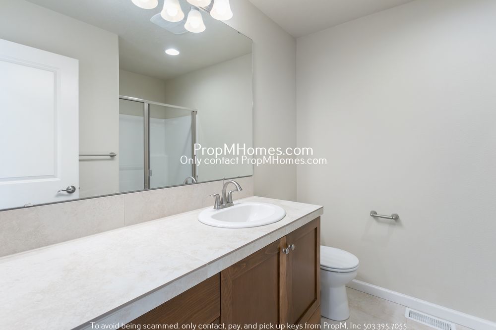 Gorgeous Two Bedroom Townhome In Sherwood! property image