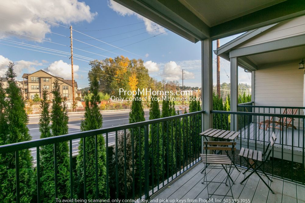 Gorgeous Two Bedroom Townhome In Sherwood! property image