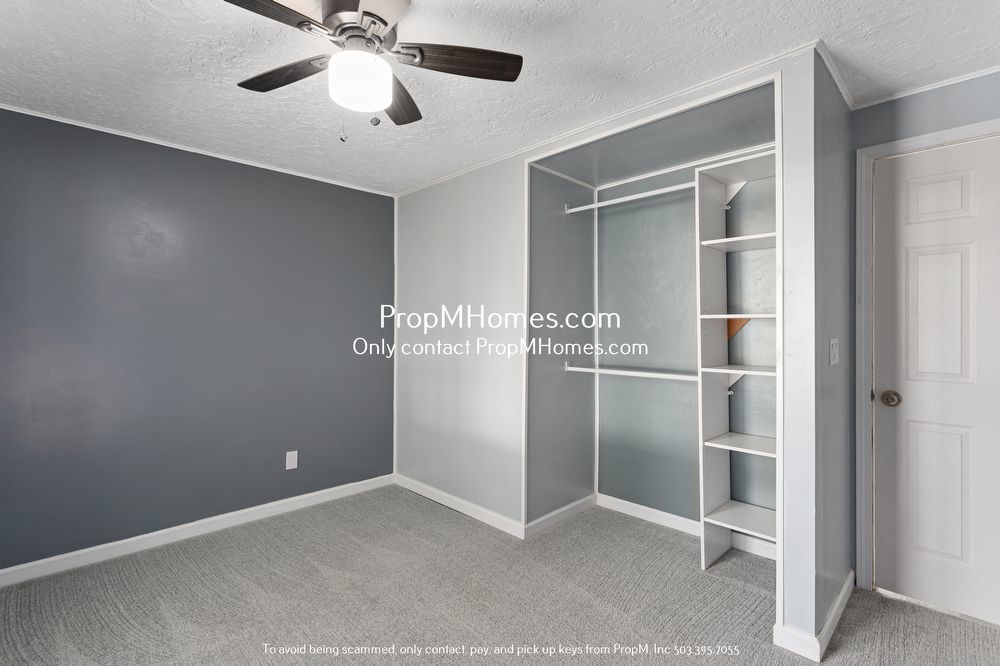 Charming Oregon City Home on 1/2 Acre - Fully Fenced Yard! property image