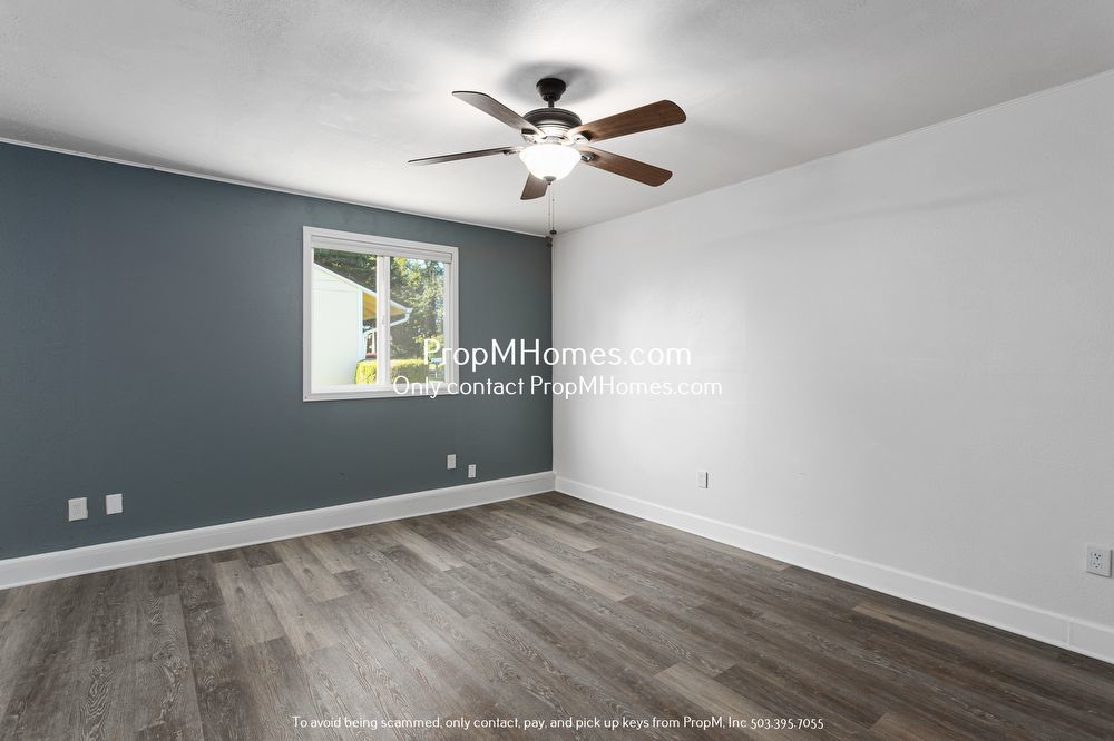 Charming Oregon City Home on 1/2 Acre - Fully Fenced Yard! property image