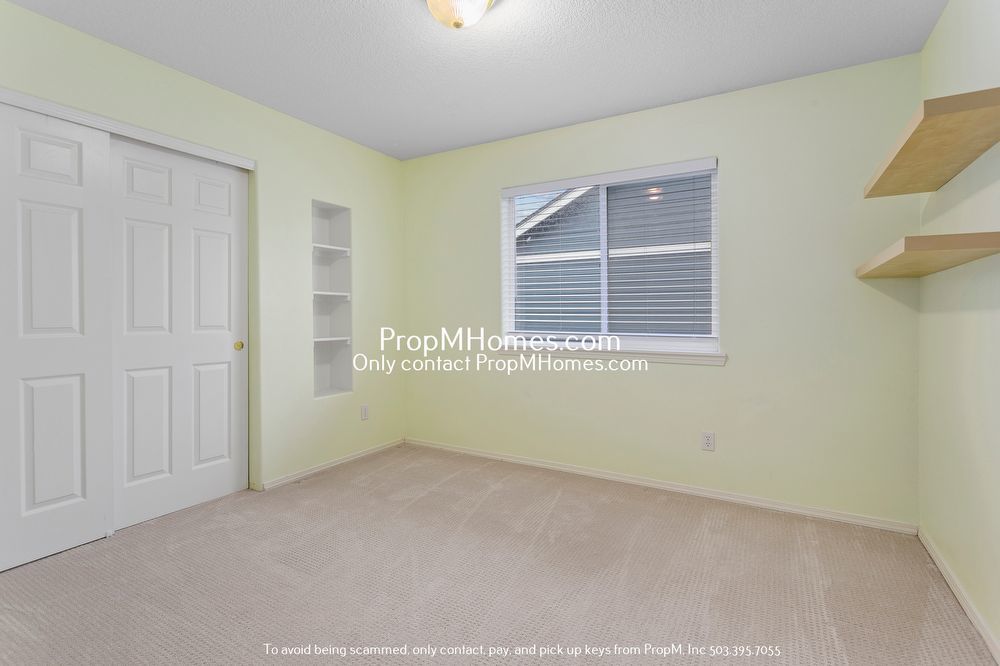 Spacious Five Bedroom Home in Progress Ridge! property image