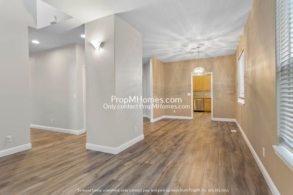 Spacious Five Bedroom Home in Progress Ridge! property image