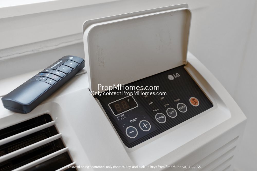 SE Portland Escape: Studio with Modern Updates property image