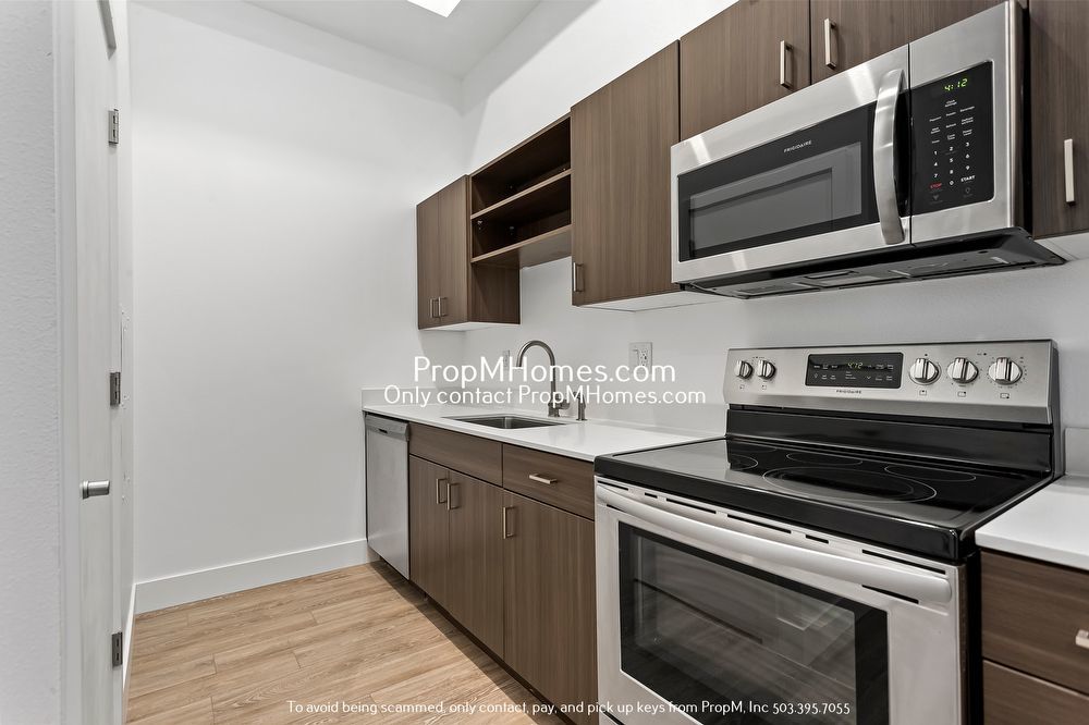 SE Portland Escape: Studio with Modern Updates property image