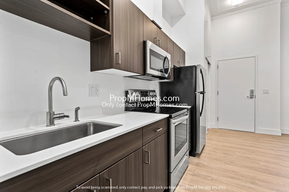 SE Portland Escape: Studio with Modern Updates property image