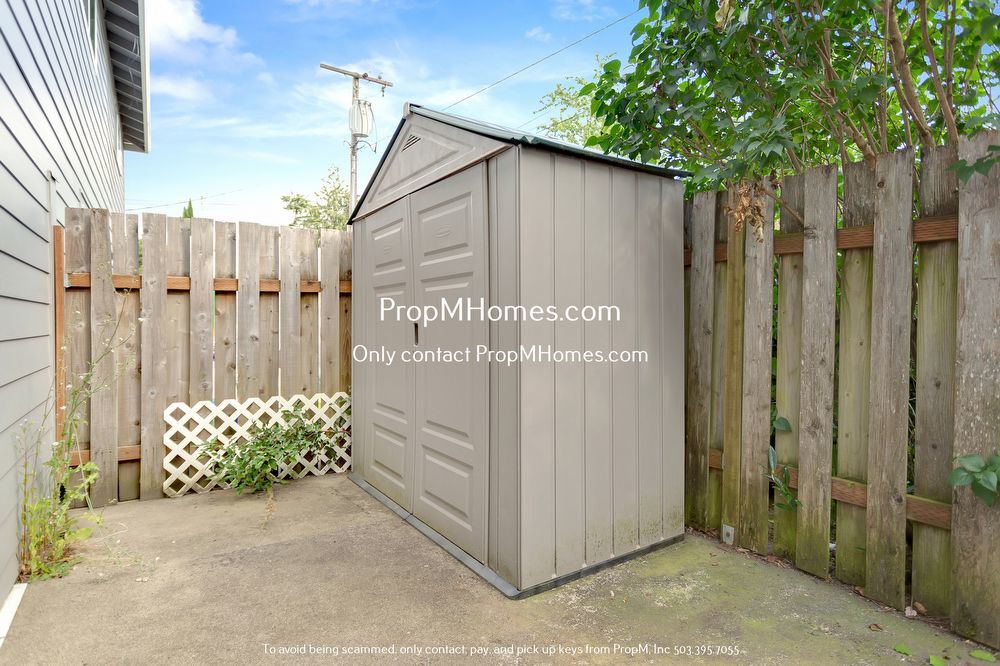 Charming 2-Bedroom in the Sunset Neighborhood of West Linn! property image