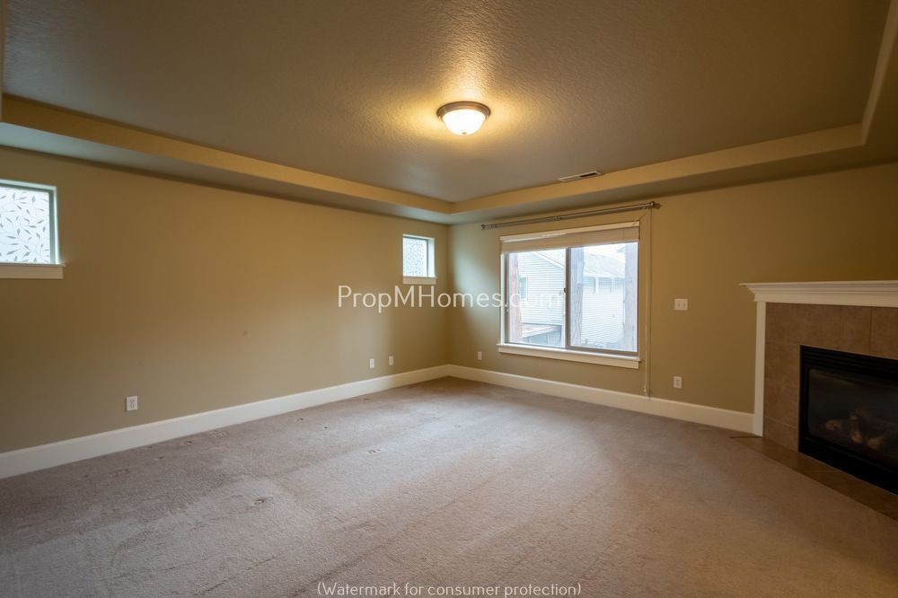 Beautiful Open Concept Three Bedroom Home In Bethany! property image